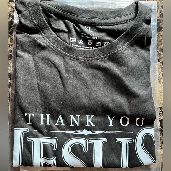 NWT Women’s Graphic Design Thank You Jesus Short-Sleeved T-shirt Size XXL - Picture 8 of 10